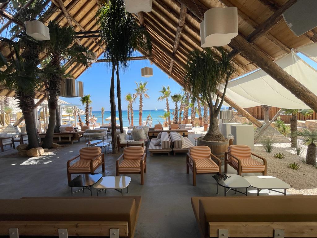 Dış Mekan Mobilyaları